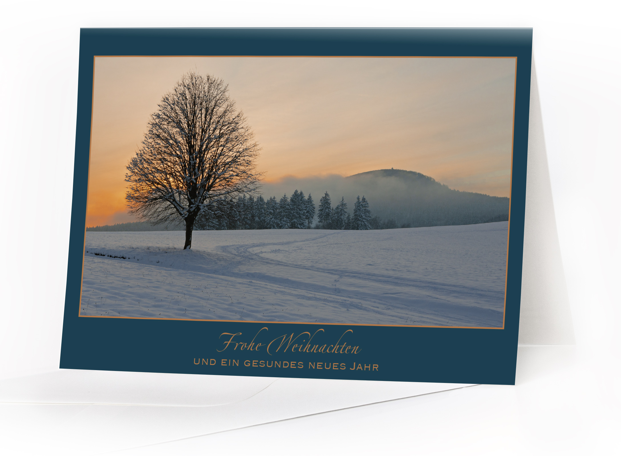 8015 KS | Weihnachtskarte Oberlausitz – Blick zum Hochwald mit Goldfolienprägung 